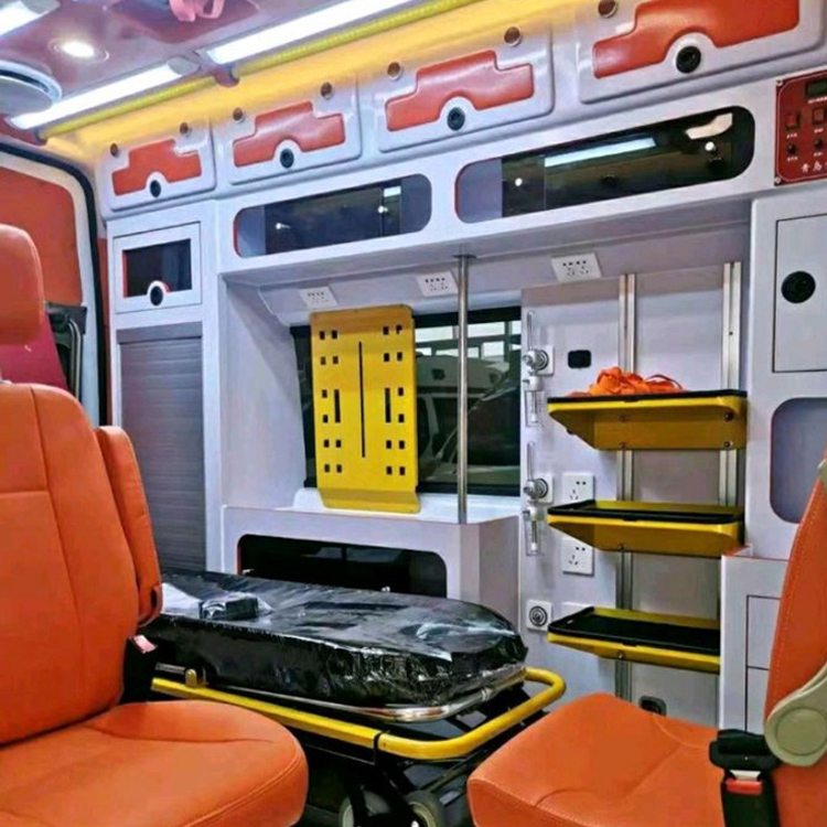 罗庄长途救护车护送病人租赁价格